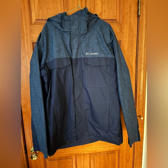 Columbia Jacket - Picture 2 of 5